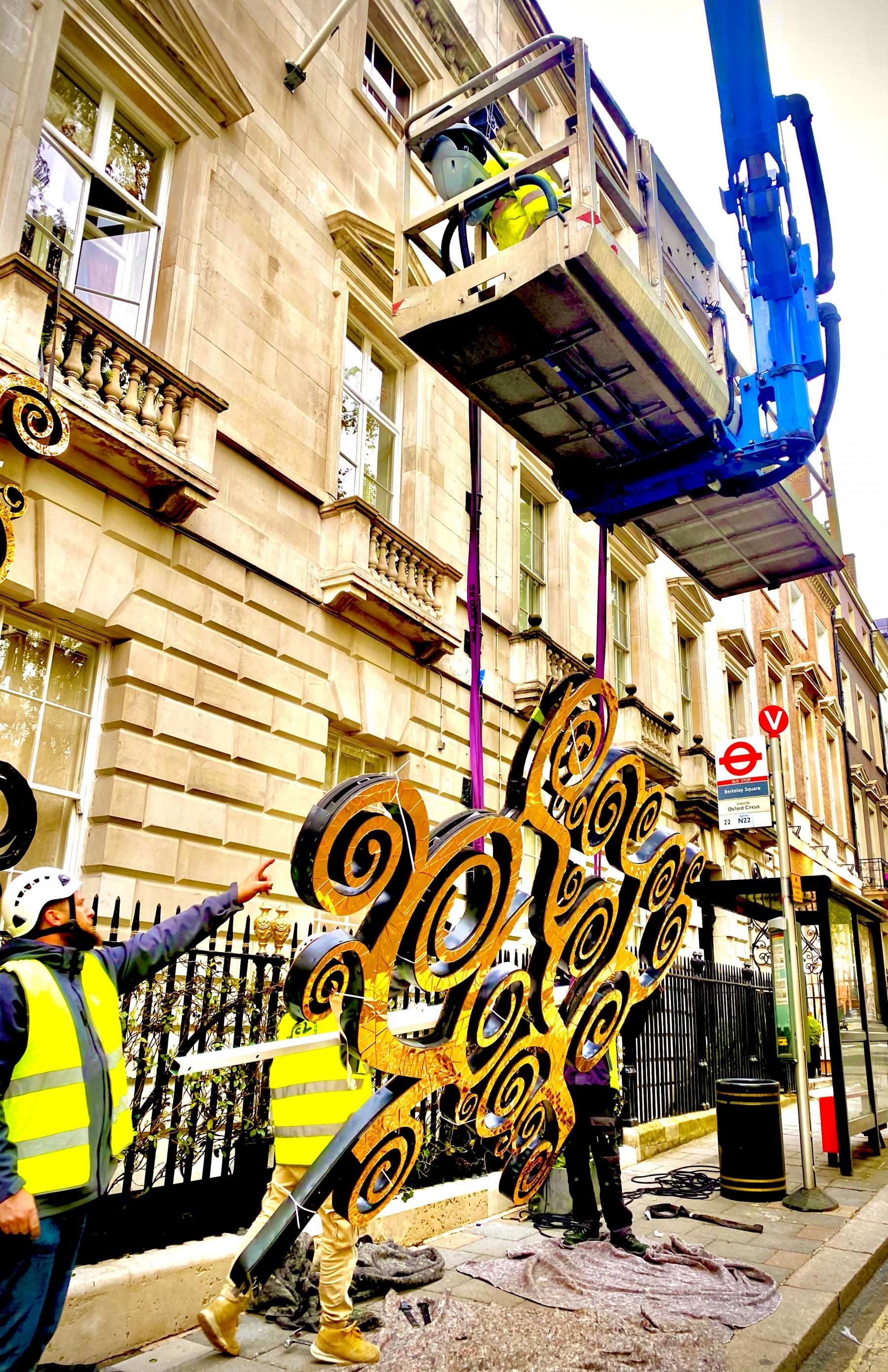 Gustav Klimt - Tree of Life Installation 600kg