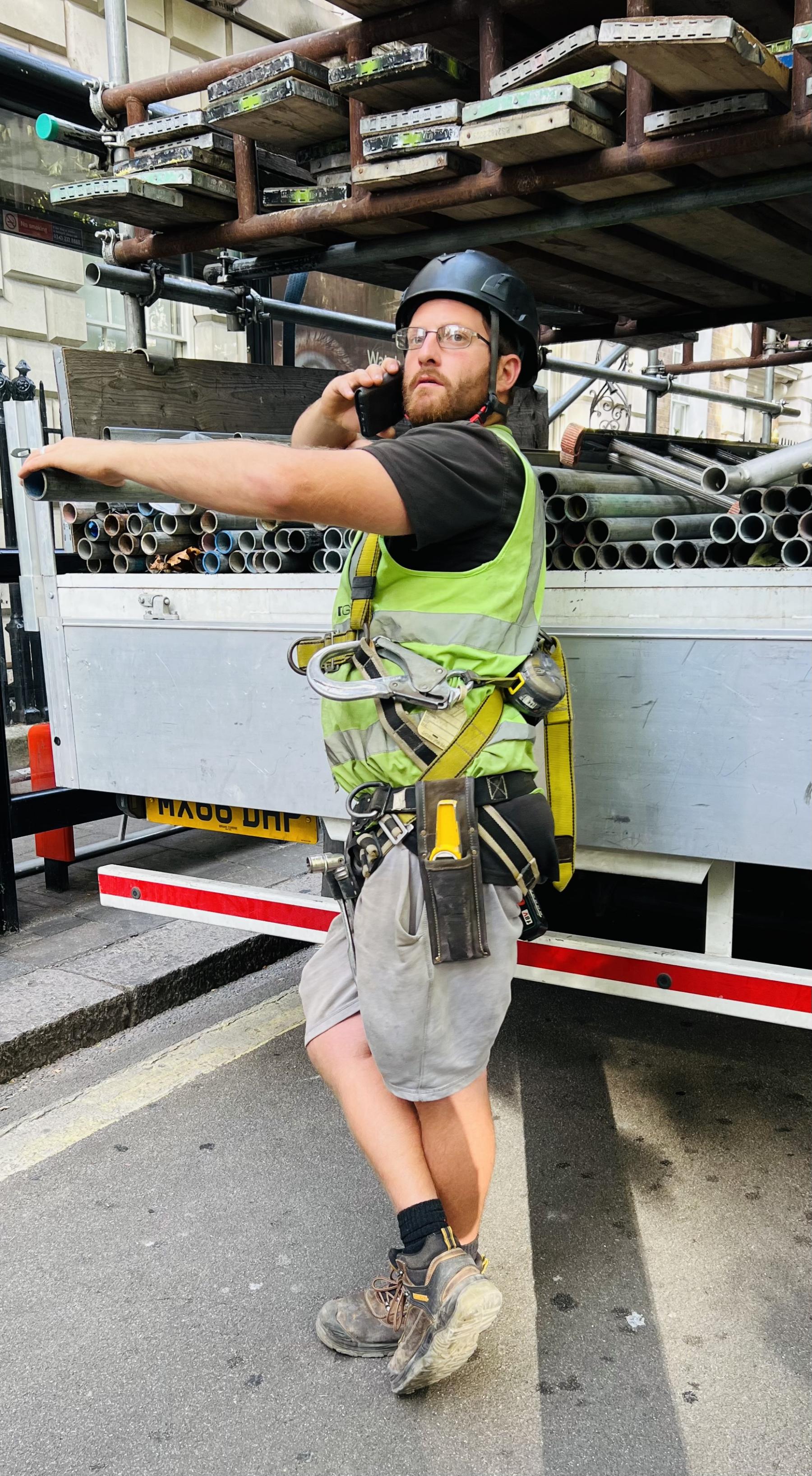 Scaffolder Jungle Party Facade