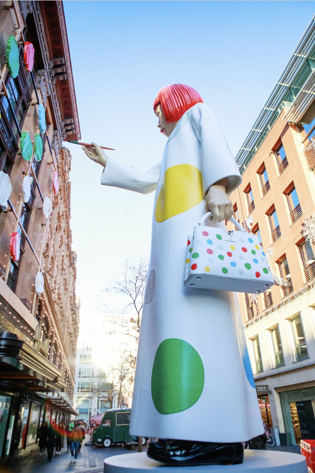 Yayoi Kusama Yayoi Kusama - Louis Vuitton