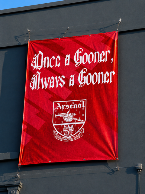 Arsenal Parade Graphics & Flag Installations Two cherry pickers helping transform North London for the celebrations